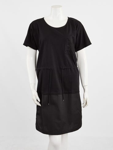 Hermes Black Cotton Embroidered Pocket T-Shirt Dress Size 8/40 | Yoogi's Closet Hermes Black Cotton Embroidered Pocket T-Shirt Dress Size 8/40 | Yoogi's Closet