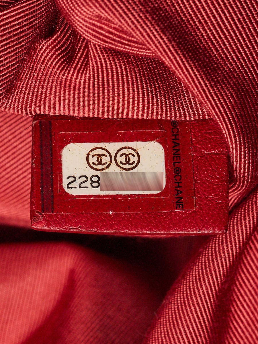 CHANEL レザーケース レッド CHANEL Classic O-Case Leather Zip Pouch Red