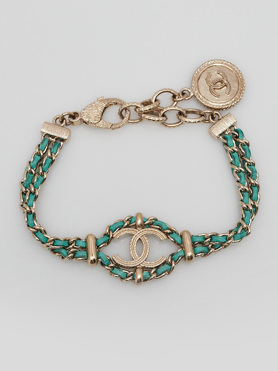 Chanel, a gold tone bracelet, 1990-1992. - Bukowskis