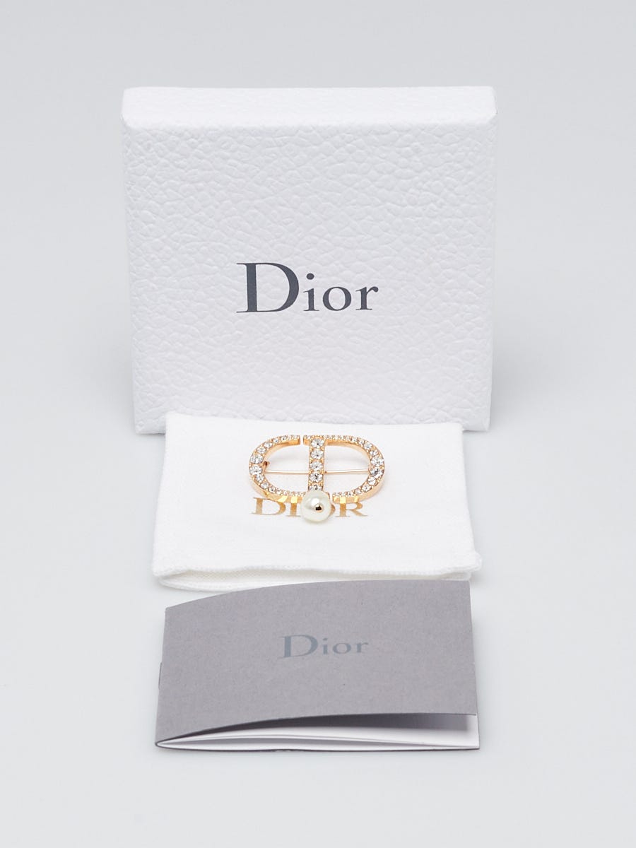 Christian Dior Goldtone Metal Pearl Dior CD Brooch | Yoogi's Christian Dior Goldtone Metal Pearl Dior CD Brooch | Yoogi's