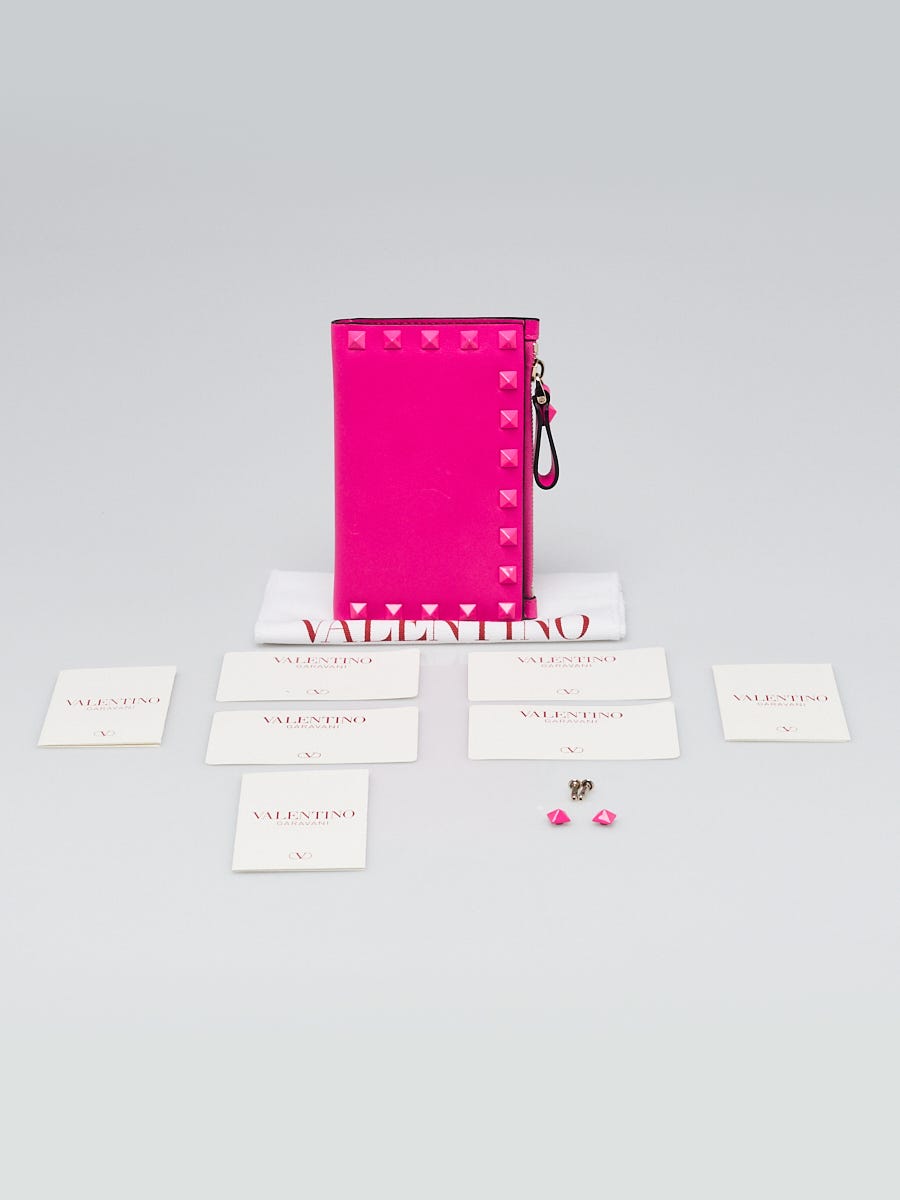 Valentino Pink Leather and Rockstud Bi-Fold Card Holder