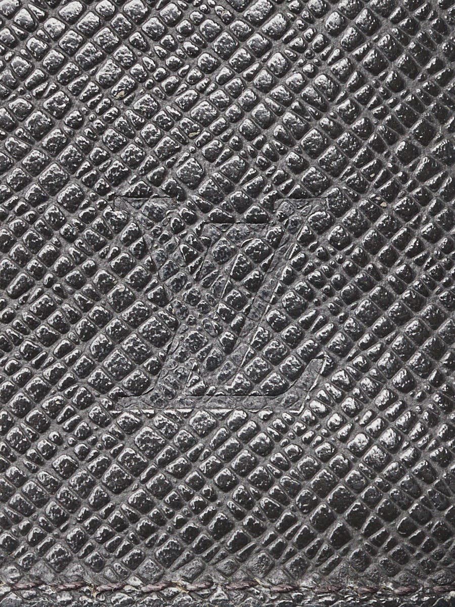 Louis Vuitton Black Taiga Leather Brazza Wallet | Yoogi's Closet