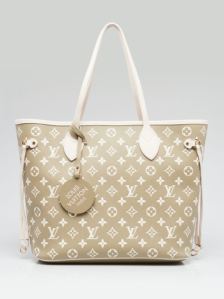LOUIS VUITTON ハンカチ LOUIS VUITTON ハンカチ スカーフ モノグラム デニム柄 - メルカリ