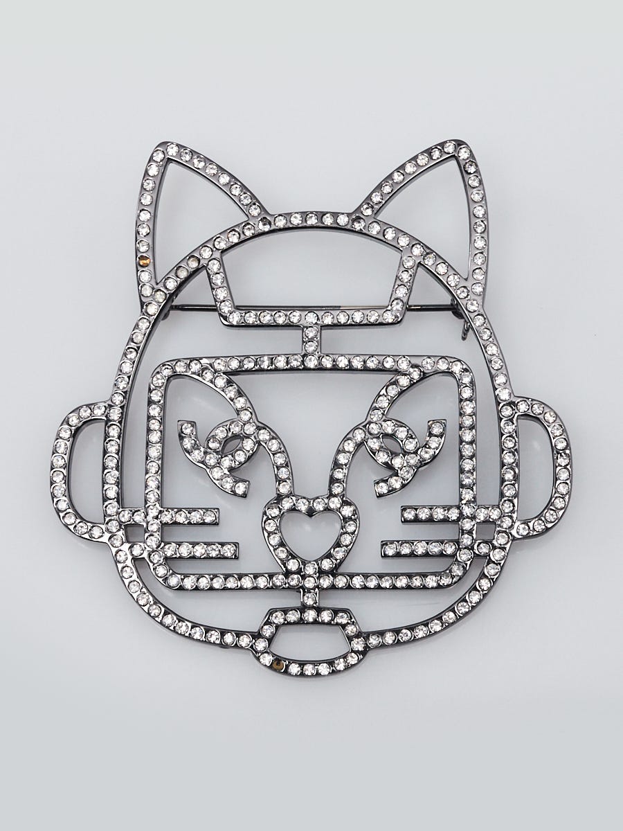 Chanel cat store brooch