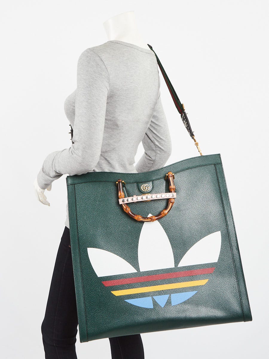 トートバッグ Gucci Adidas Shopping Tote Bag Gucci x Adidas Diana Medium Tote Bag 2023 SS 678842 AAA77