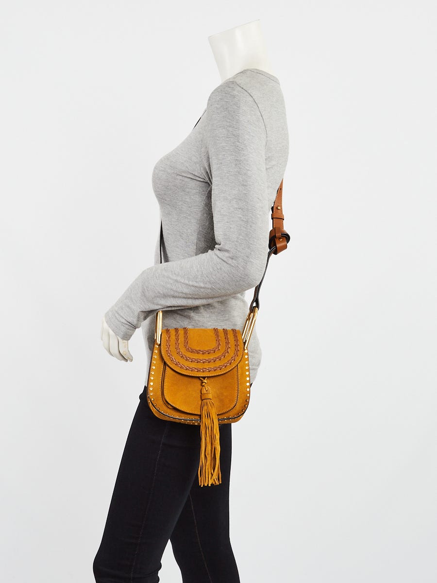 ◇NOTHING WRITTEN◇ Fatu shoulder mini bag (Mustard suede) Nothing-written