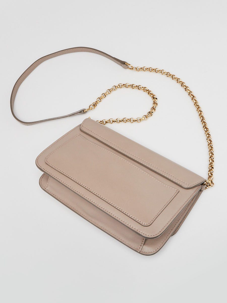 【Chloe】CLUTCH WITALYH CHAIN, HOT SAND, SINGLE S◆CH25UP559 HOTSAND Chloé CLUTCH WITALYH CHAIN, Hot Sand, Single s