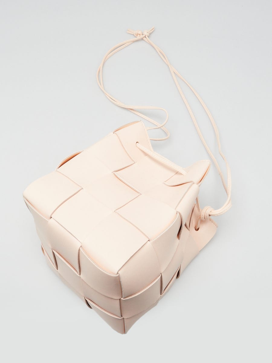 【BOTTEGA VENETA】INTRECCIATO BUCKET BAG bg_4165578_100376_b