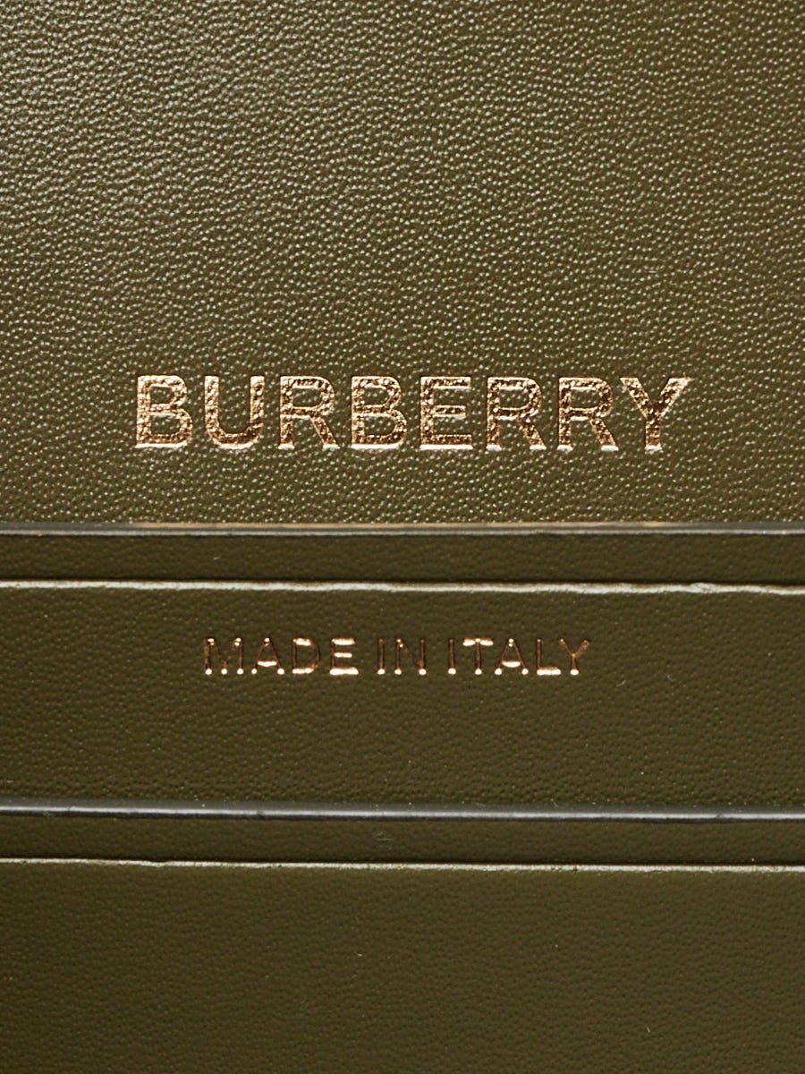 M08/18 未使用保管品 BURBERRY バーバリー ケース グリーン BURBERRY（バーバリー） カードケース グリーン レディース 8049653