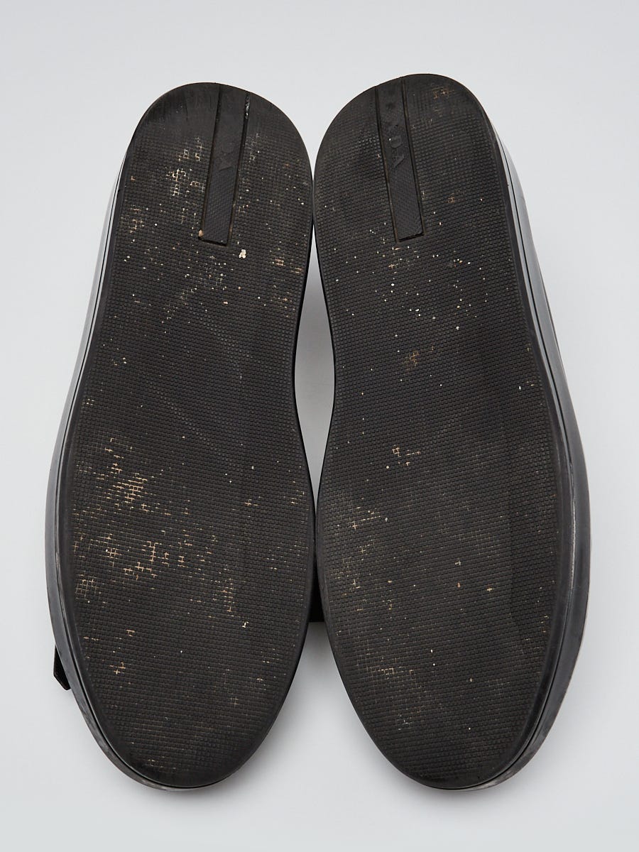 Prada Black Calfskin Studded Leather Oxfords Size 9.5/40