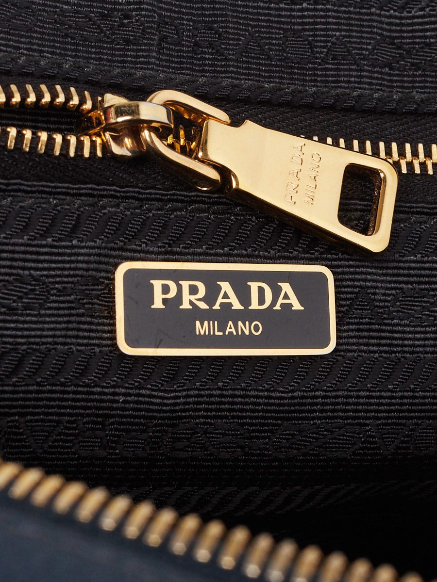 Prada Blue Vitello Daino Leather Double Zip Camera Crossbody Bag
