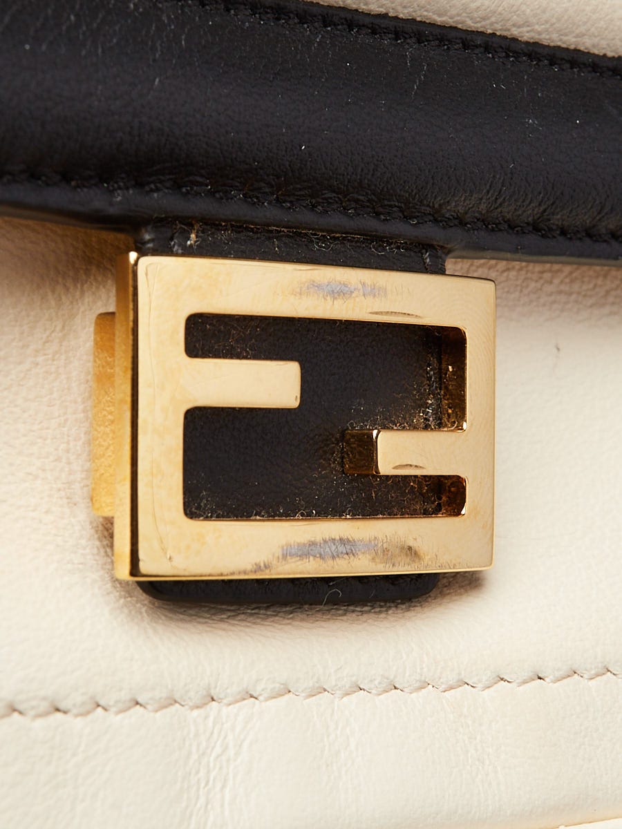 Fendi White/Black Leather Easy 2 Baguette Crossbody Bag