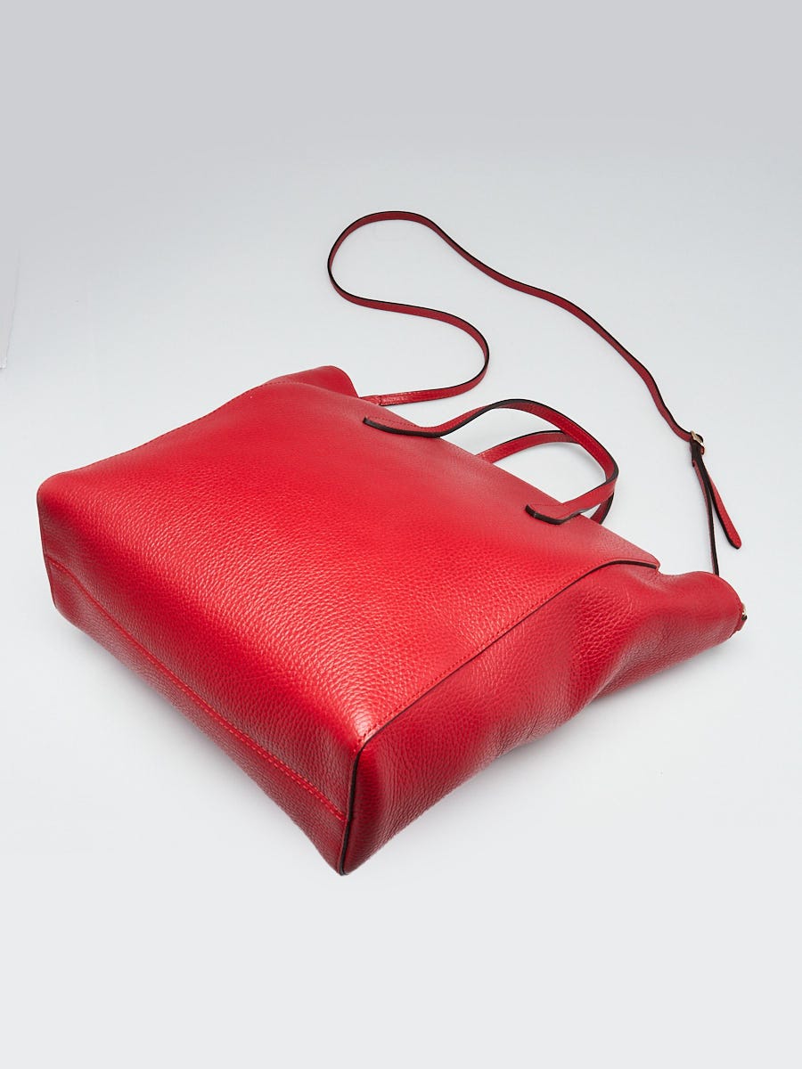 Gucci Red Pebbled Leather Swing Crossbody Tote Bag | Yoogi's Closet