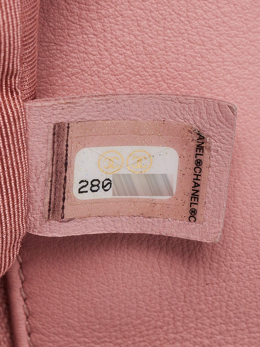 Chanel Pink/Beige/White Tweed Pearl Handle Medium Flap Bag Chanel Pink/Beige/White Tweed Pearl Handle Medium Flap Bag