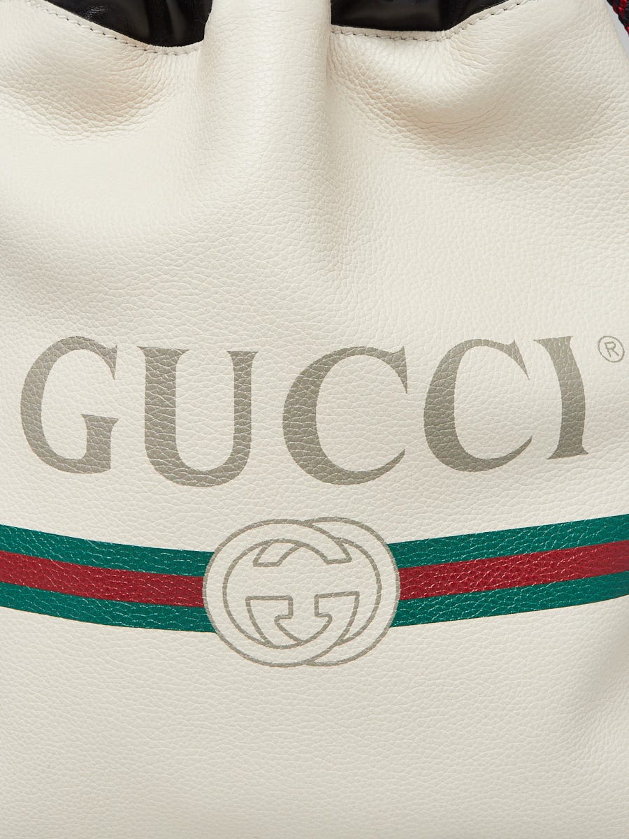 Gucci★素敵！White Leather Drawstring Backpack w/Logo Print Gucci White Leather Printed Drawstring Backpack | Yoogi's Closet