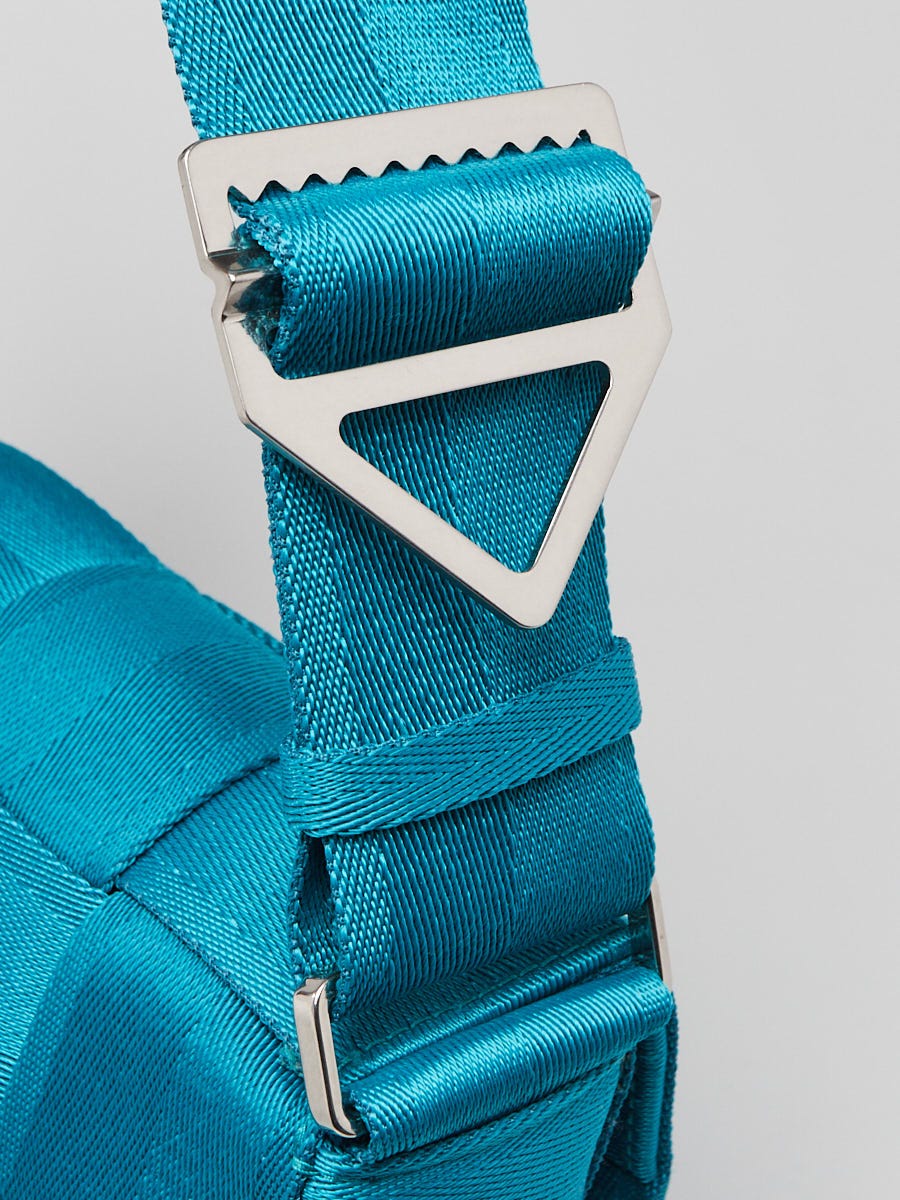 Bottega Veneta Blue Nylon Maxi Weave Cassette Crossbody Bag