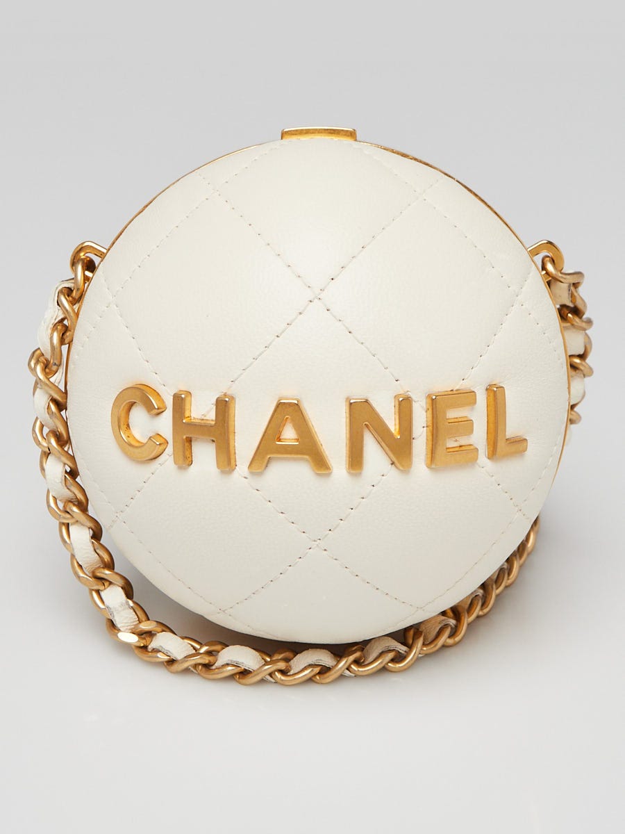 *冬の必需品★*【CHANEL】ベージュ&ホワイト 手袋 冬の必需品☆*【CHANEL】ベージュ&ホワイト 手袋