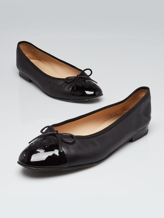 Chanel Black Leather CC Cap Toe Ballet Flats Size 9.5/40