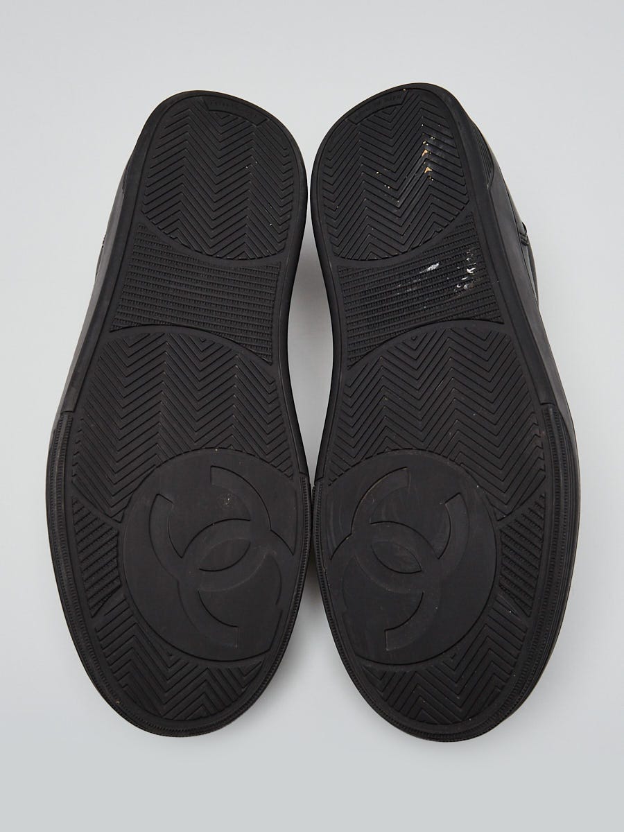 Chanel Black Leather Low Top Sneakers Size 6.5/37 | Yoogi's