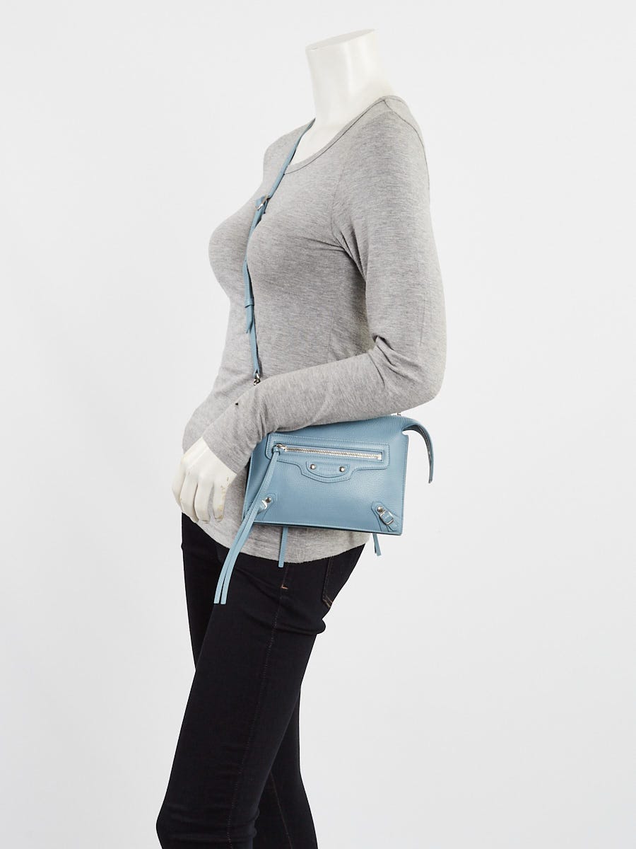 【BALENCIAGA】NEO CLASSIC CLUTCH Balenciaga Neo Classic Strap Pouch Clutch Bag 640114 32622