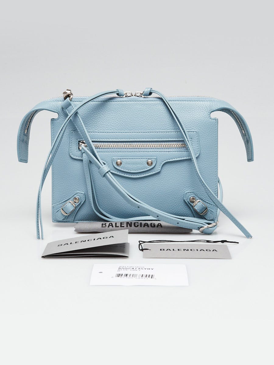 BALENCIAGA 水色 ケース Balenciaga Blue Grey Pebbled Leather Neo Classic City Crossbody