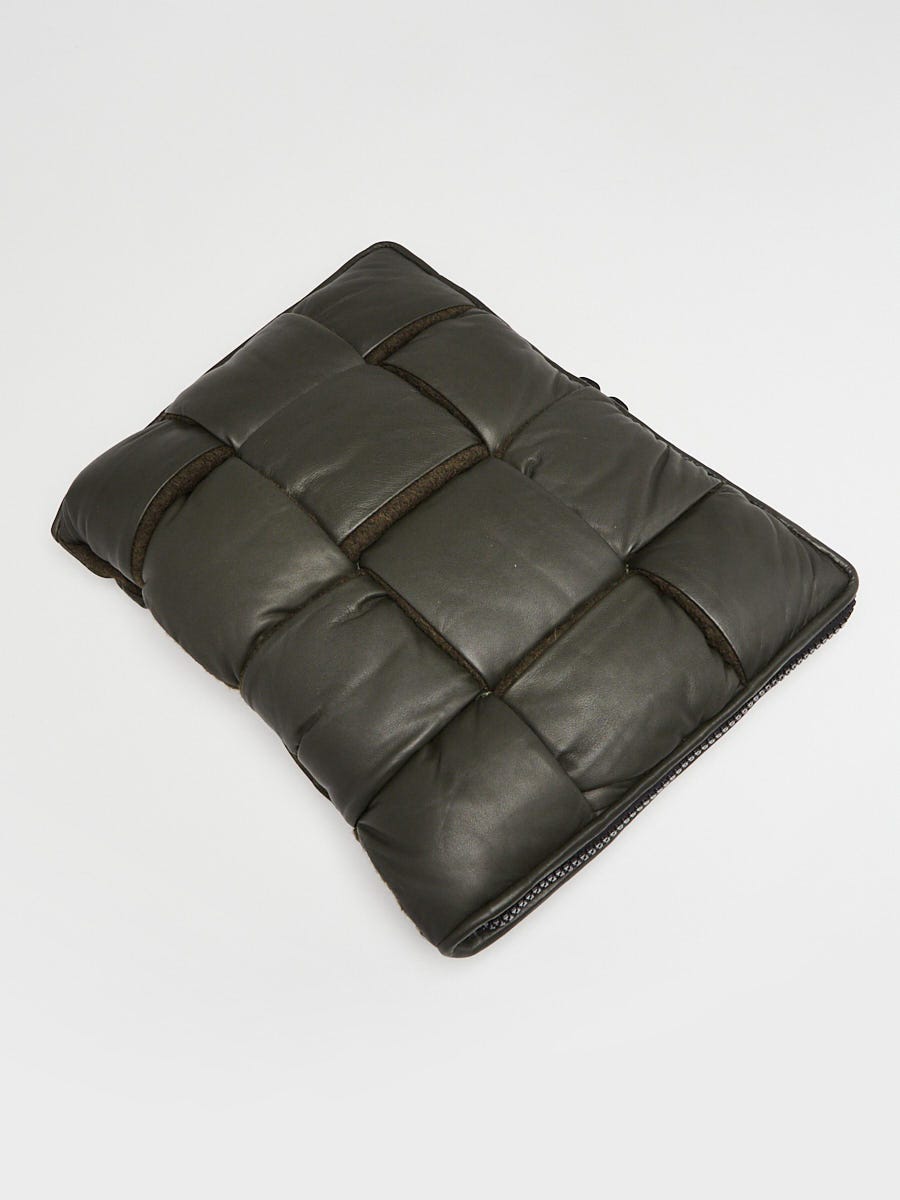 Bottega Veneta Dark Green Leather Maxi Weave Padded Zip