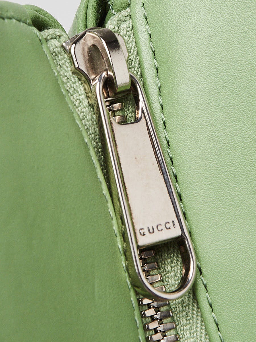 ハンドバッグ Gucci Petite Gg Small Quilted Leather Handbag 806017AAD5U_1000-2_650x.jpg?v=