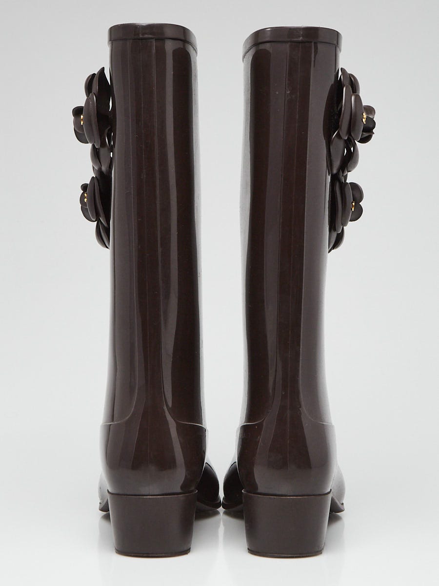 Chanel Brown Rubber Camellia Flower Rain Boots Size 6.5/37