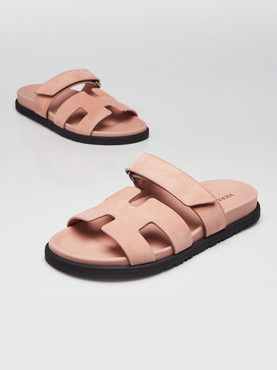 Hermes Nude Suede Chypre Sandals Size 6/36.5 | Yoogi's Closet Hermes Nude Suede Chypre Sandals Size 6/36.5 | Yoogi's Closet