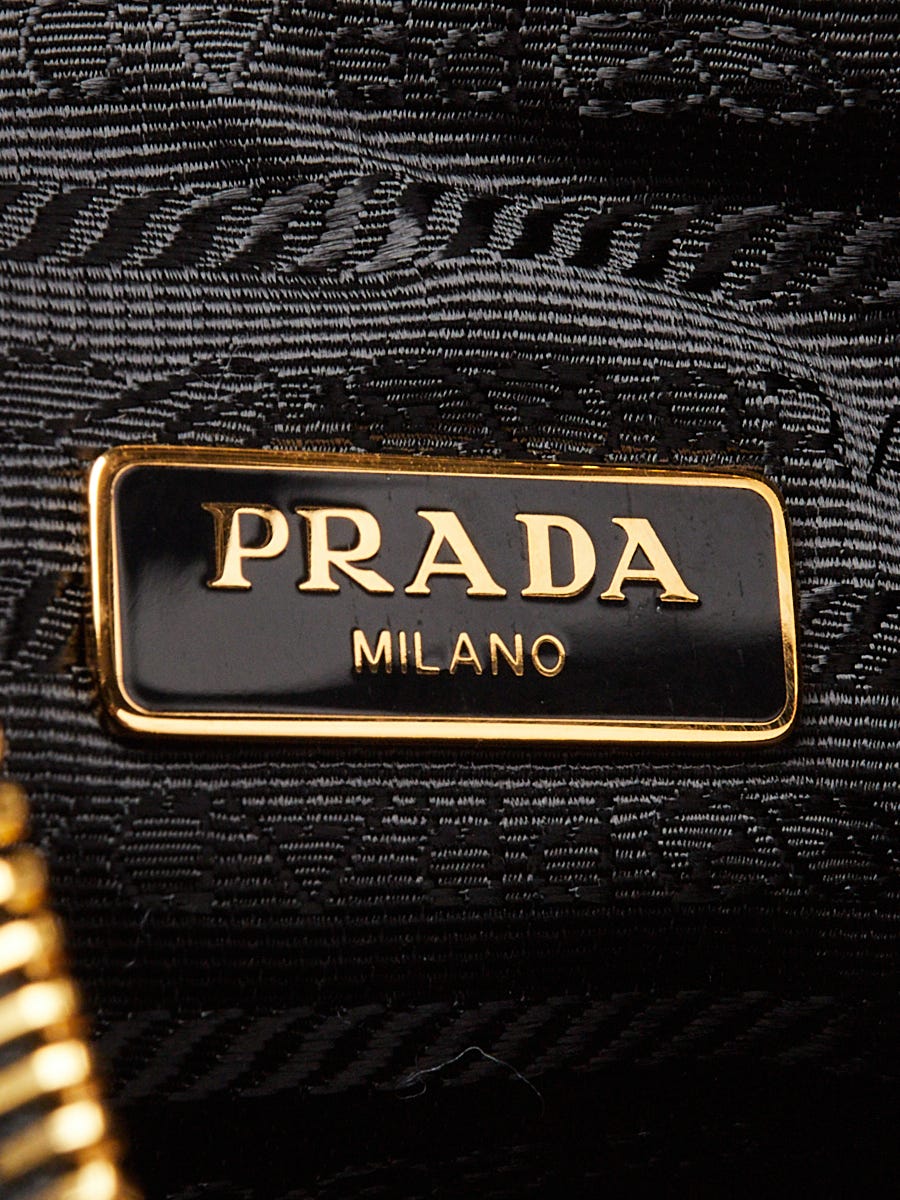 セール★PRADA★1BC204 Prada Black Saffiano Leather Re-Edition Mini Bag - 1BC204