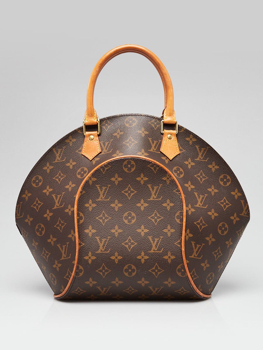 Voir tous les sacs Louis Vuitton Vanity Canvas Ellipse MM Bag Virgil Abloh s First Louis Vuitton Collection Is Selling Faster Than the Supreme Collab Did SchaferandweinerShops s Closet