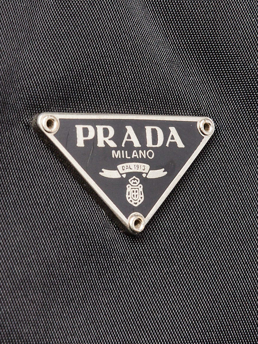 Prada Black Tessuto Nylon Mini Bag | Yoogi's Closet Prada Black Tessuto Nylon Mini Bag | Yoogi's Closet