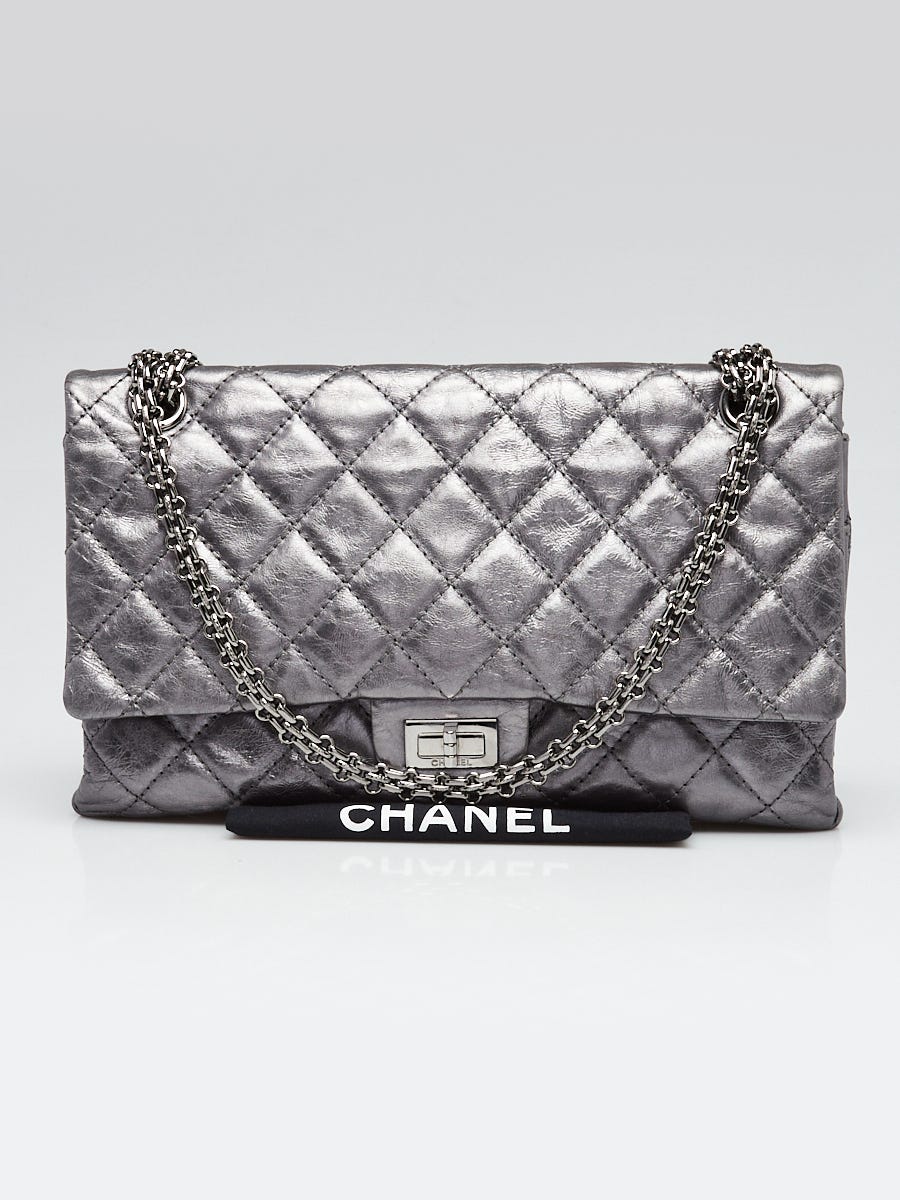 シャネル Chanel Dark Silver 2.55 Reissue Quilted Classic Leather 226 Flap