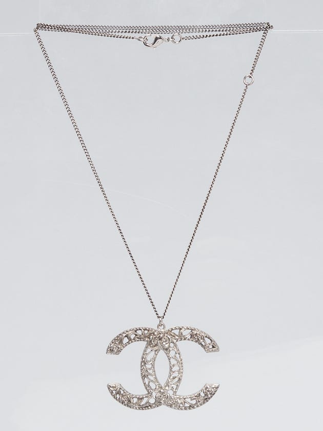 Chanel Silver Metal Large CC Logo Camellia Pendant Necklace