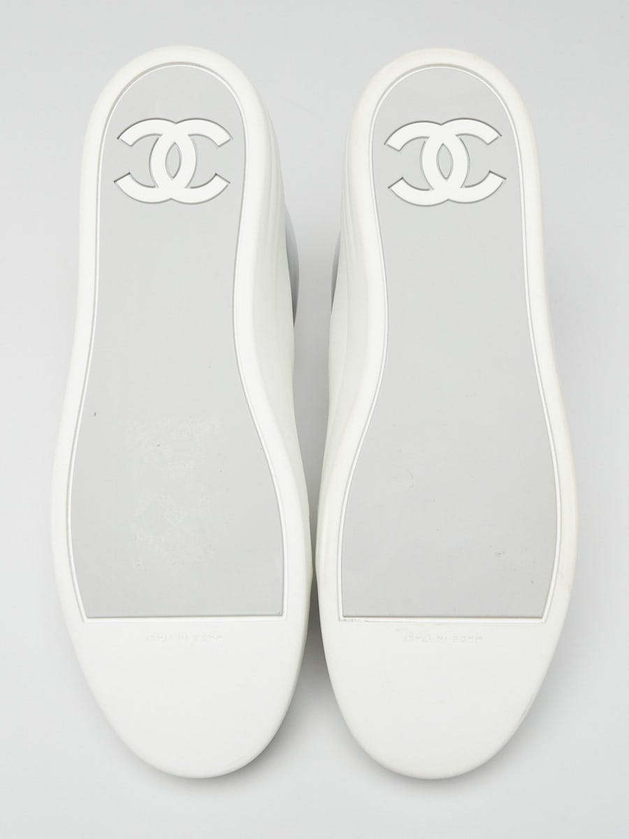 Chanel White/Silver Leather/Rubber High Top Sneakers Size 11