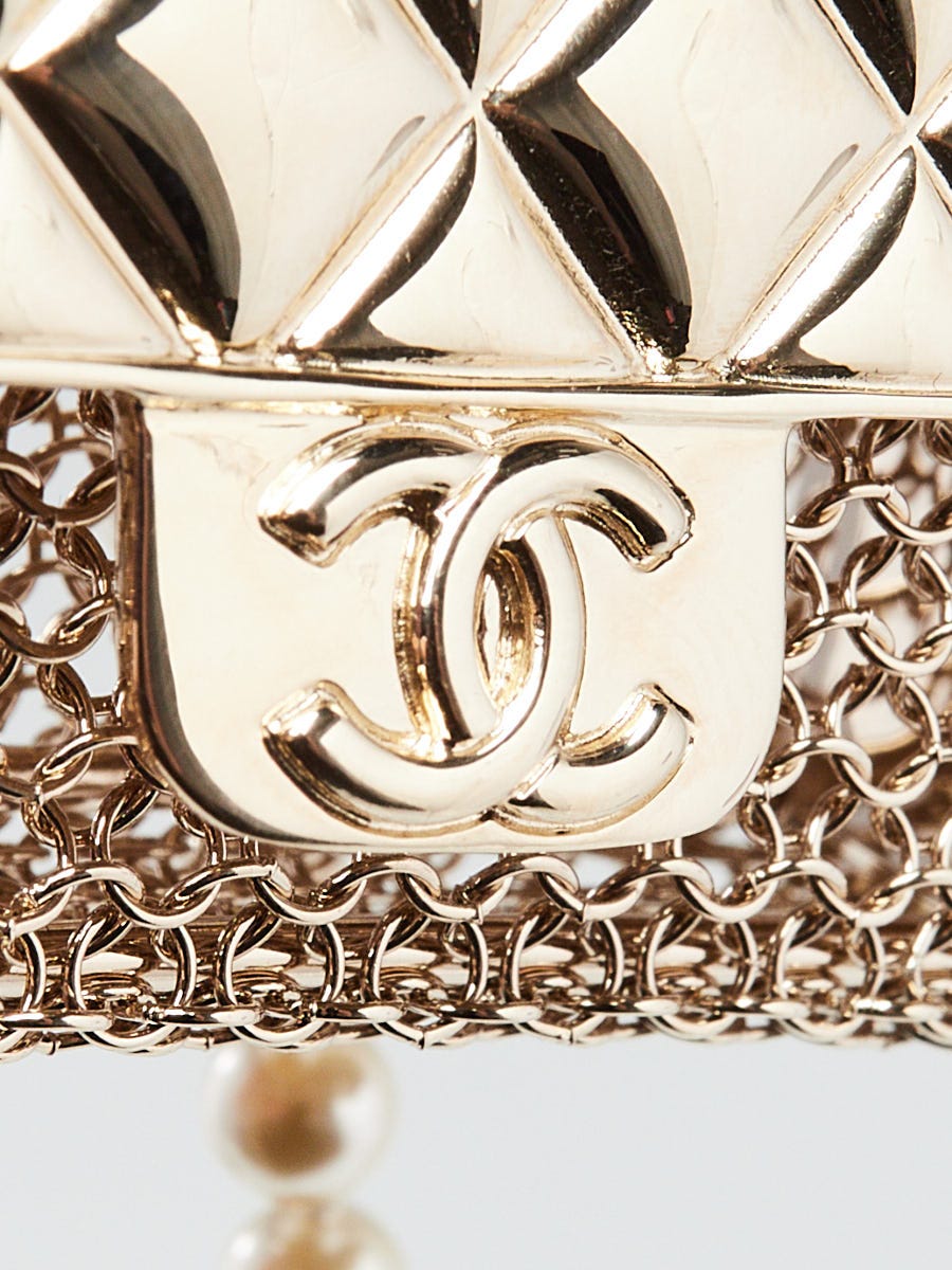 Chanel Faux Pearl and Chain Flap Bag Necklace | Yoogi's Closet