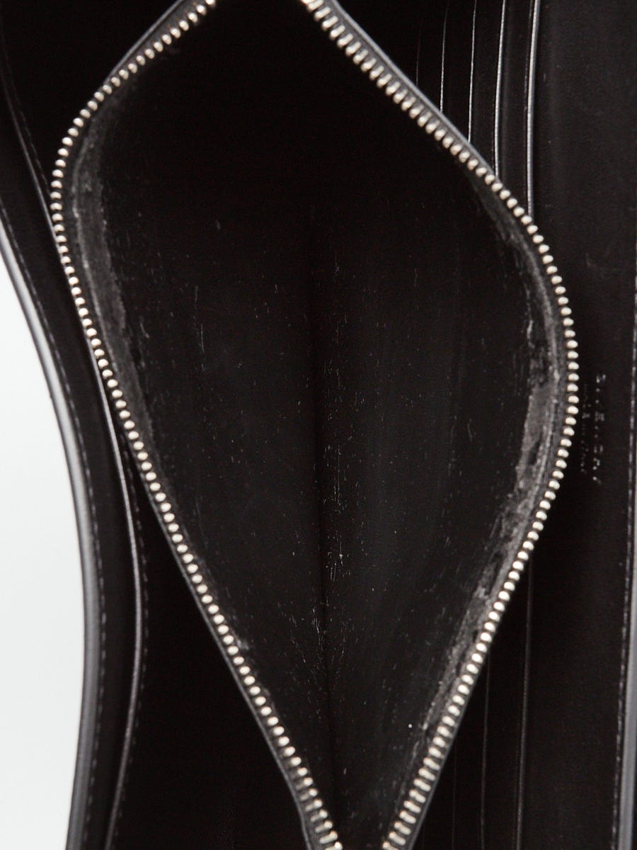 Givenchy Black Calfskin Leather Shark Wristlet Clutch Bag