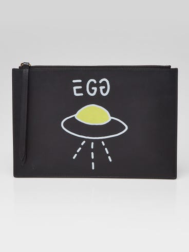 Gucci Black Calfskin Leather Egg Zip Pouch Clutch Bag