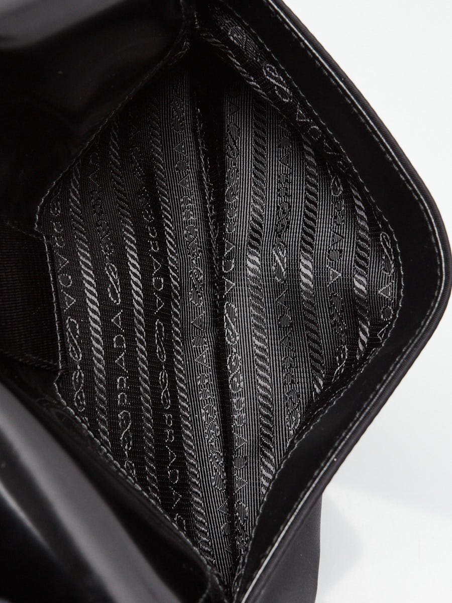 Prada Black Tessuto Nylon/Patent Leather Logo Buckle Prada Black Tessuto Nylon/Patent Leather Logo Buckle