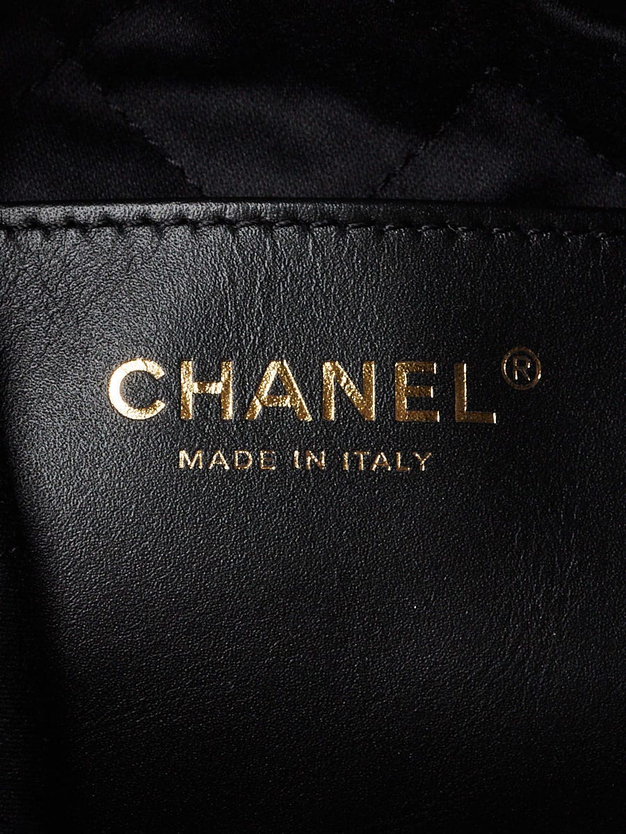 1x CHANEL Black Leather New Medium Quilted Woven Gold Chain