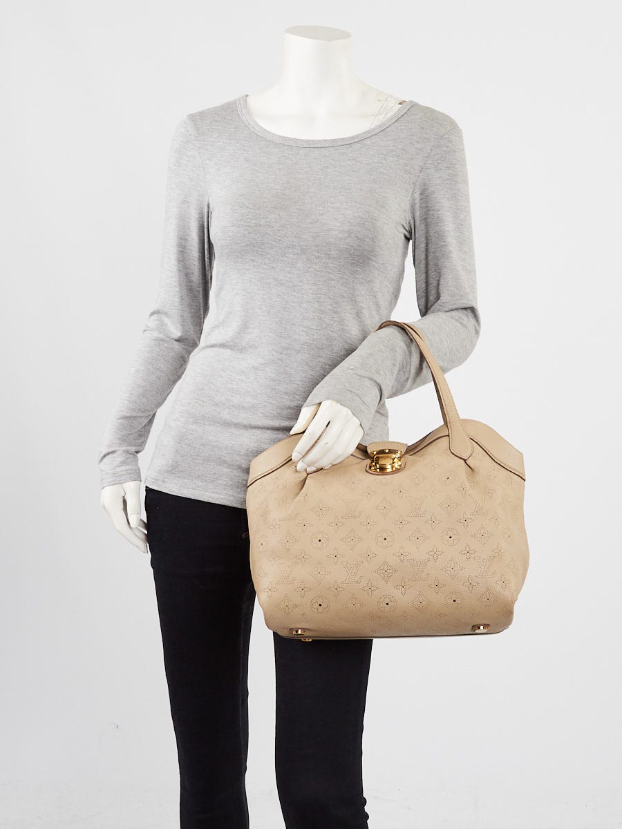 Louis Vuitton Opal Mahina Leather Cirrus PM Bag | Yoogi's Closet