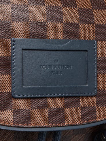 Pre Loved Louis Vuitton Damier Ebene Runner Pre Loved Louis Vuitton Damier Ebene Runner