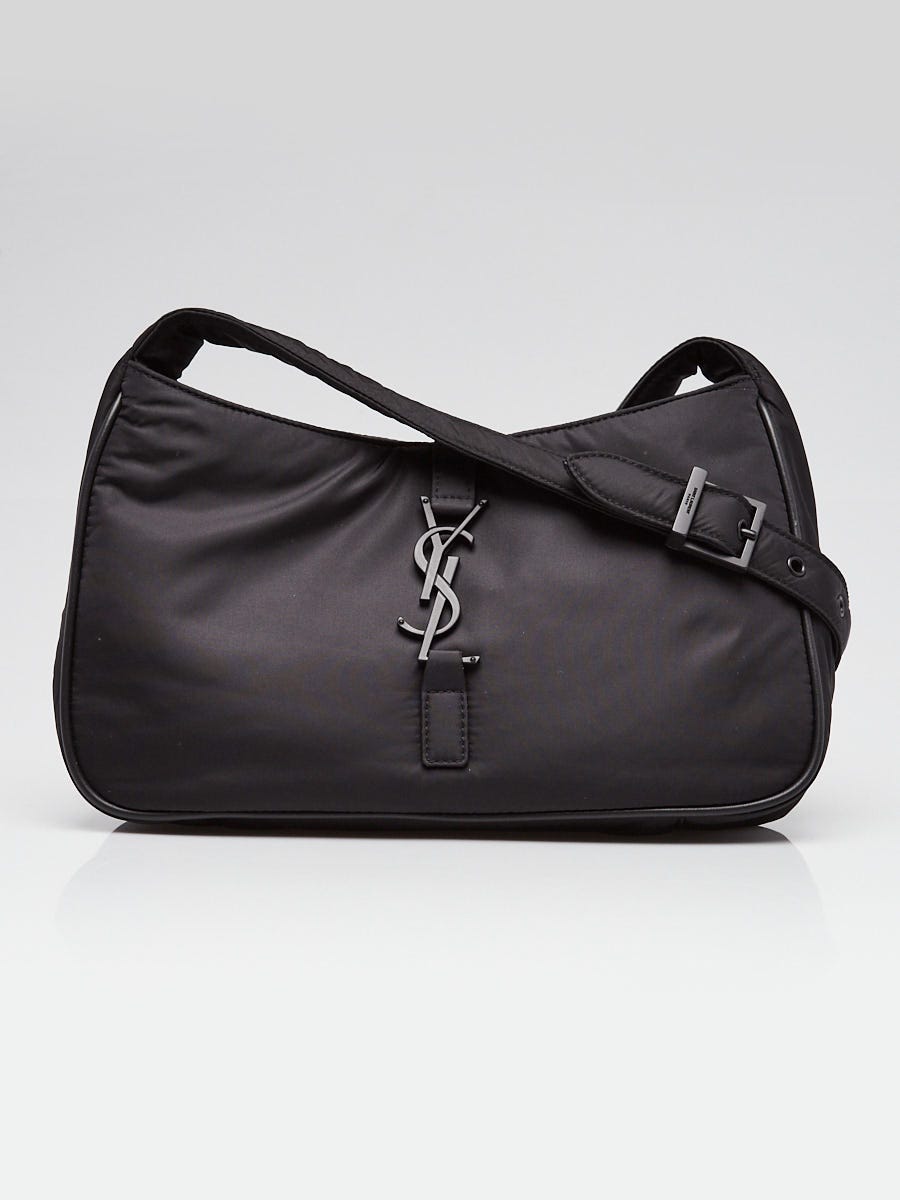 あゆ　黒38 Yves Saint Laurent Black Nylon/Leather Le 5 A 7 Shoulder Bag