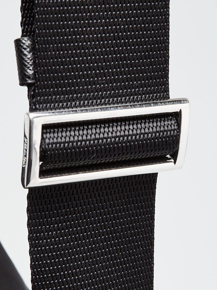 Prada Black Vela Re-Nylon and Saffiano Leather Small Prada Black Vela Re-Nylon and Saffiano Leather Small