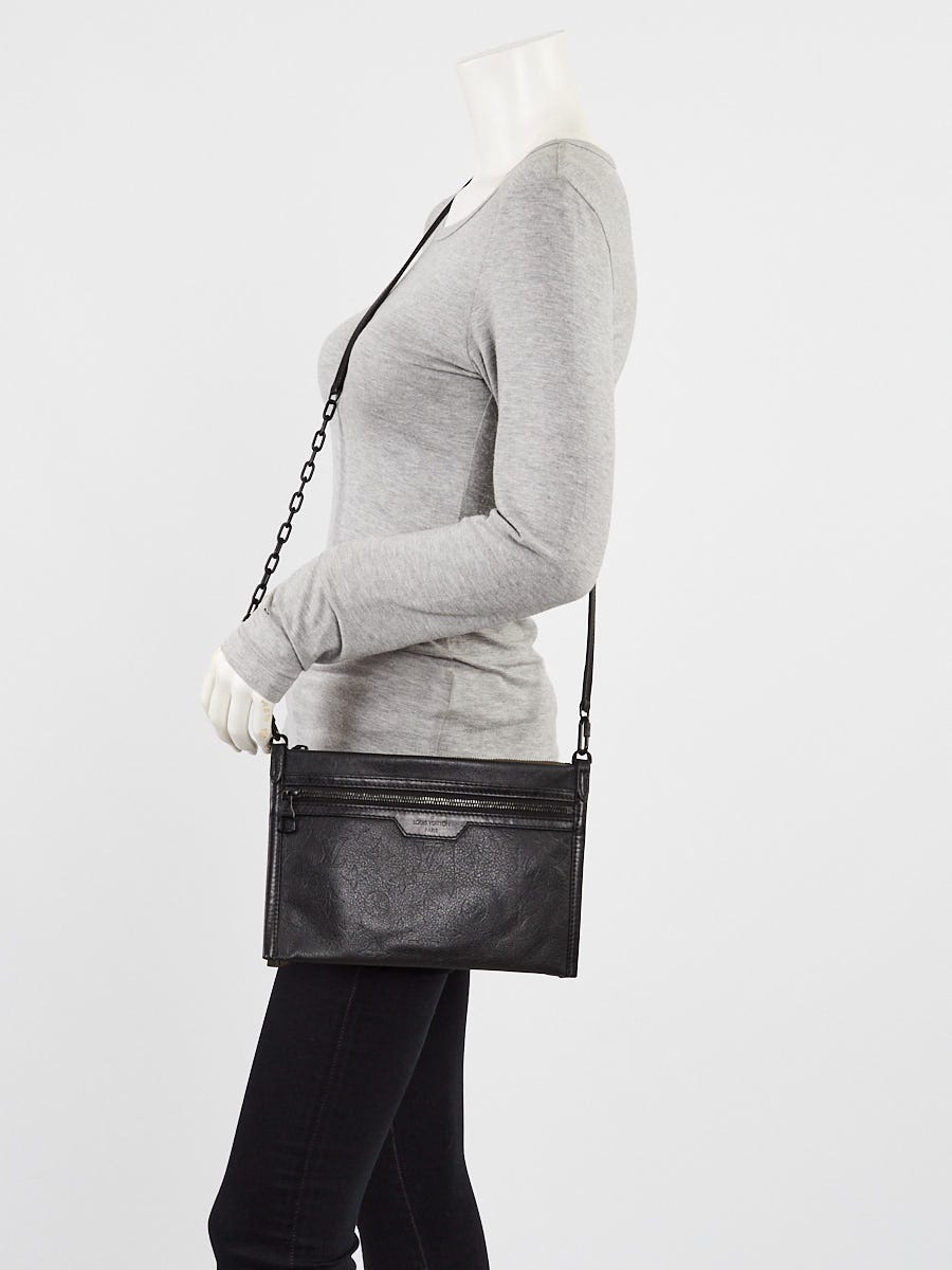 Louis Vuitton Black/Green Monogram Shadow Embossed Leather Double Flat Messenger Bag