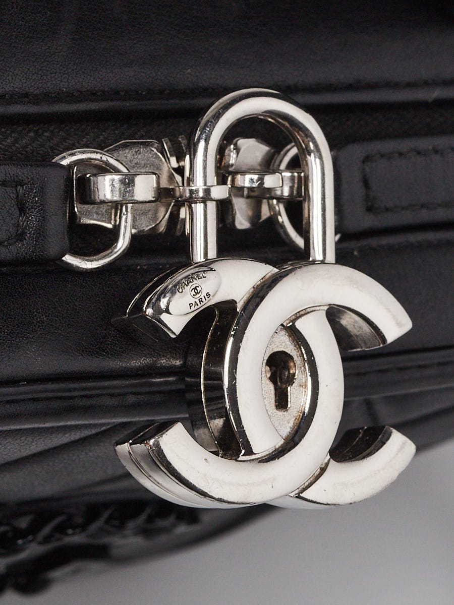 Chanel Black Quilted Lambskin Leather So Black Chain Around