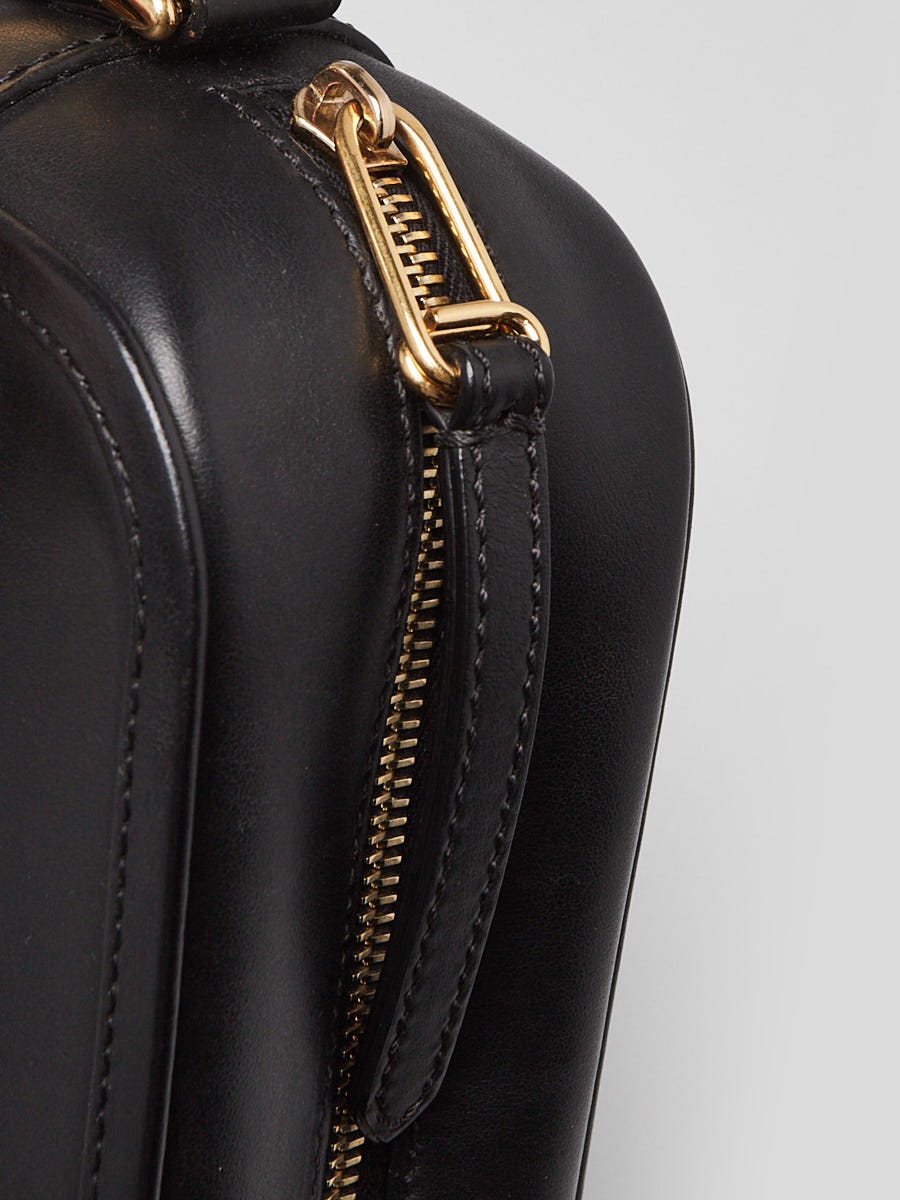 Fendi Black Leather Camera Case Bag 8BT287 | Yoogi's Closet
