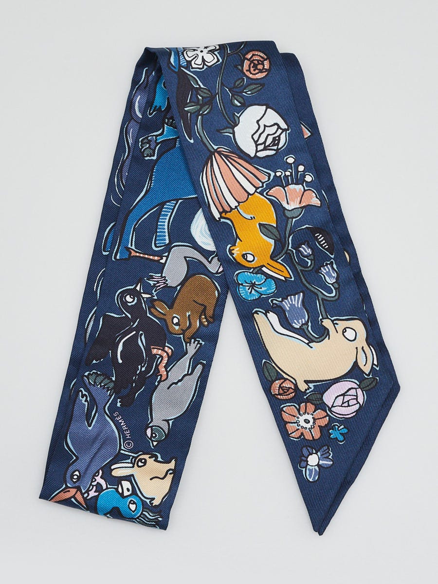 Hermes Marine/Cobalt/Miel Silk Mille Et Un Lapins Printed Twilly