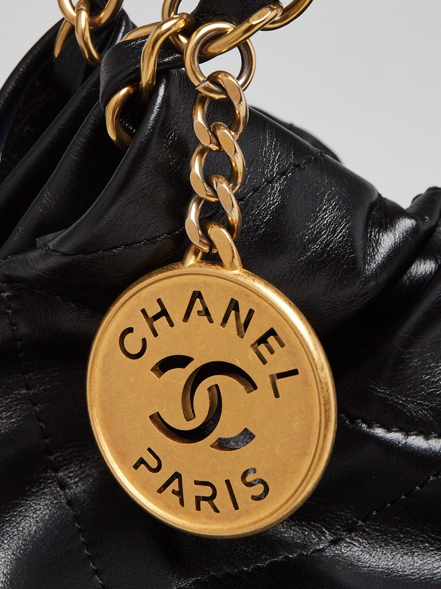 Chanel Black Quilted Calfskin Leather 22 Small Horizontal Hobo Bag
