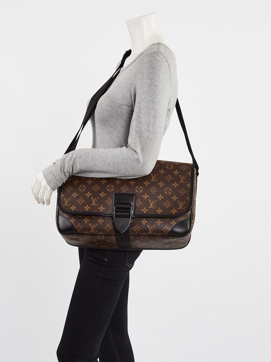 Louis Vuitton Monogram Canvas Archy GM Messenger Bag